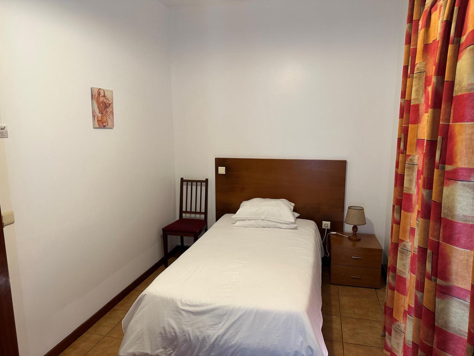 Residencial Familia Hotell Machico  Exteriör bild