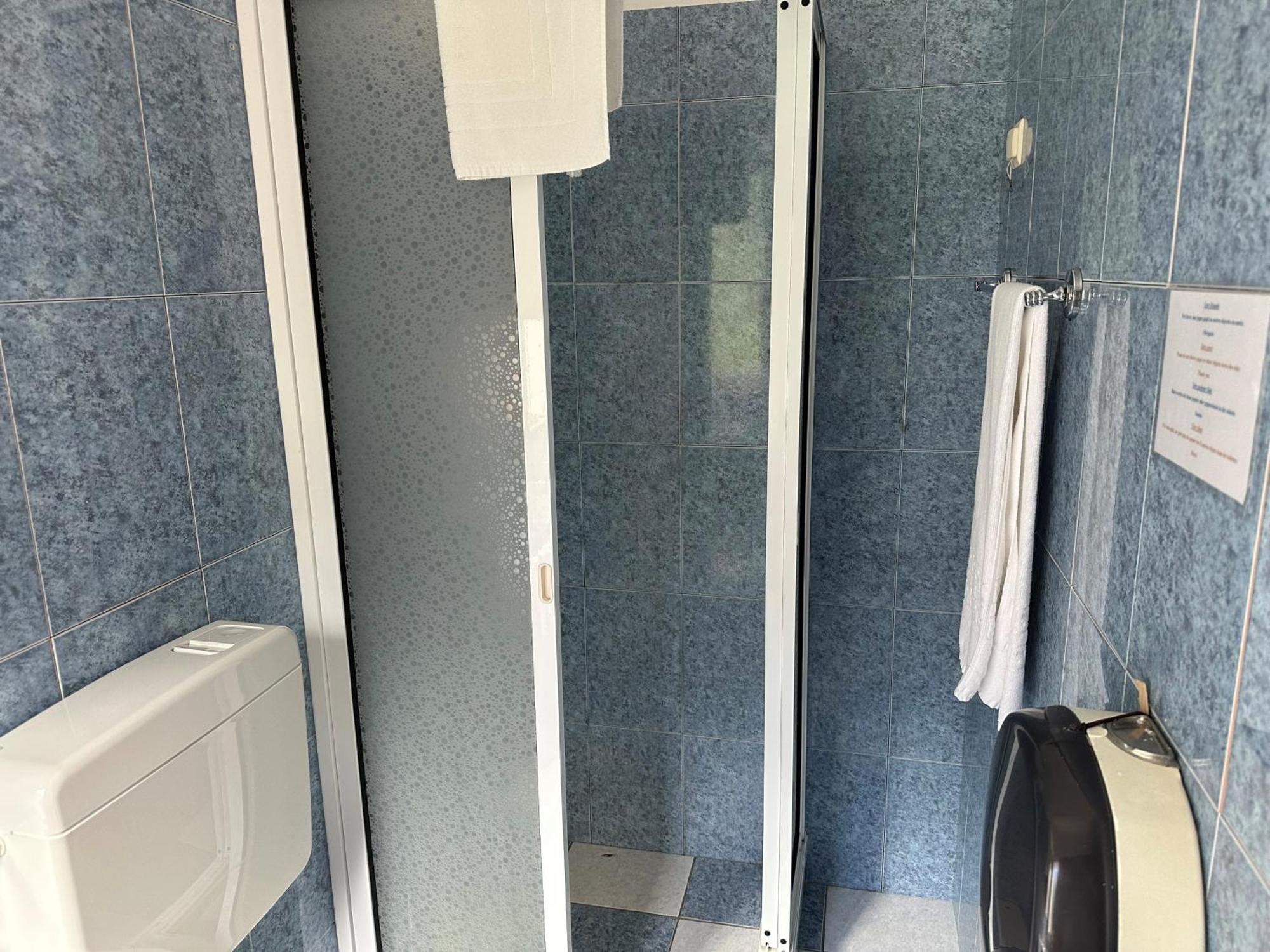 Residencial Familia Hotell Machico  Exteriör bild