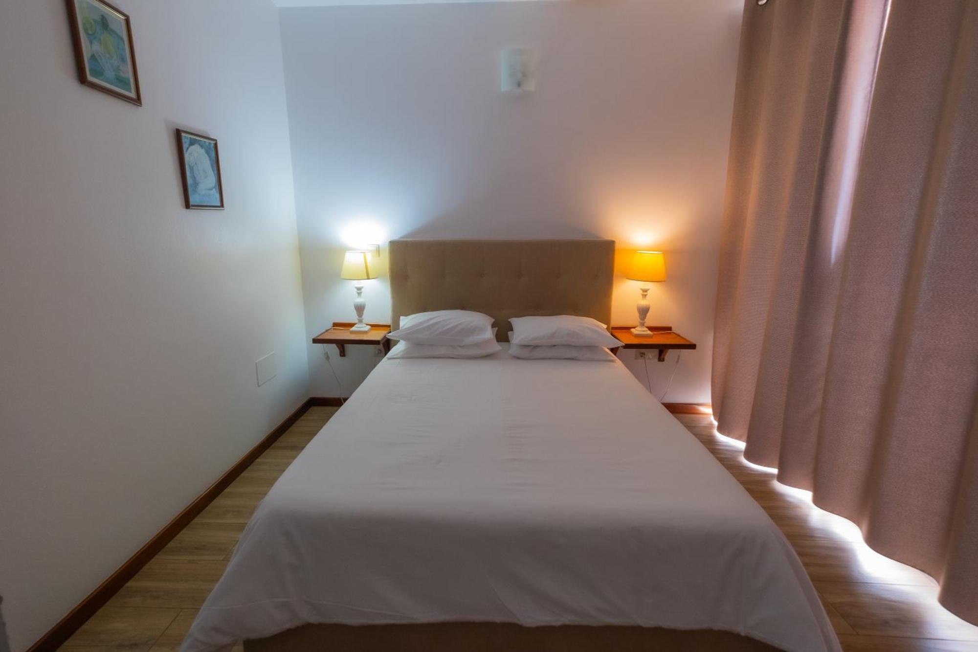 Residencial Familia Hotell Machico  Exteriör bild