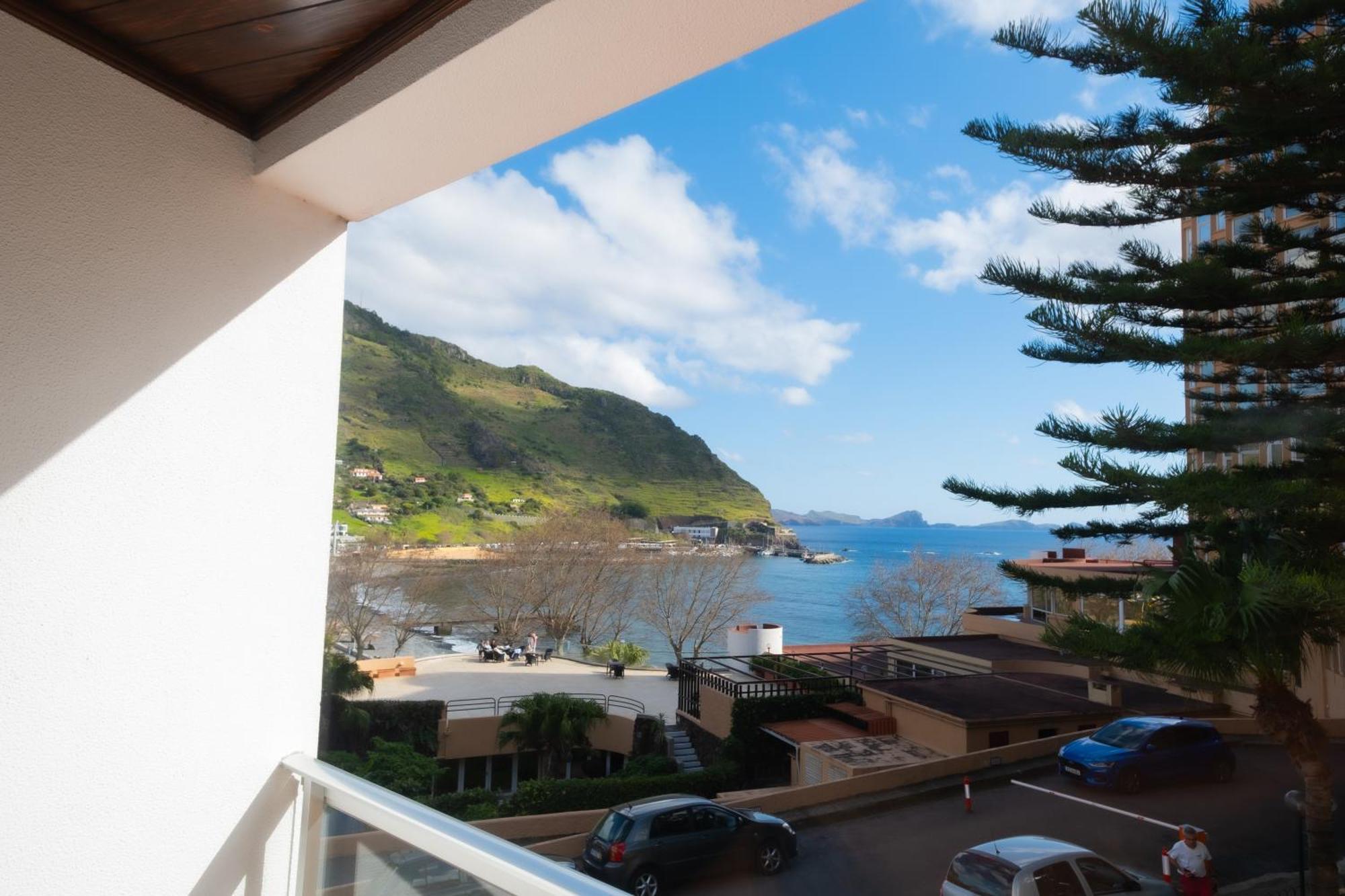 Residencial Familia Hotell Machico  Exteriör bild