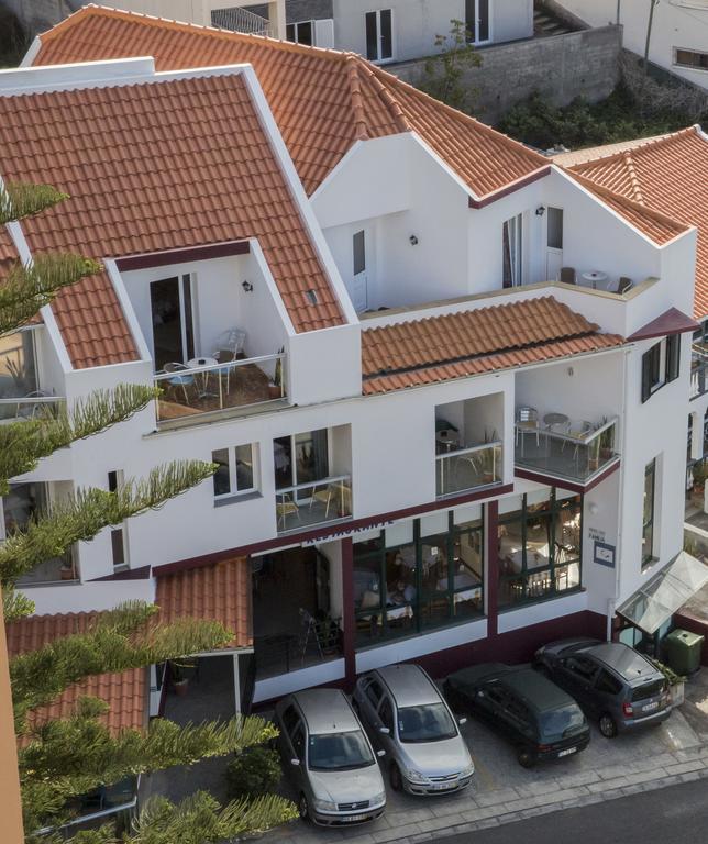 Residencial Familia Hotell Machico  Exteriör bild